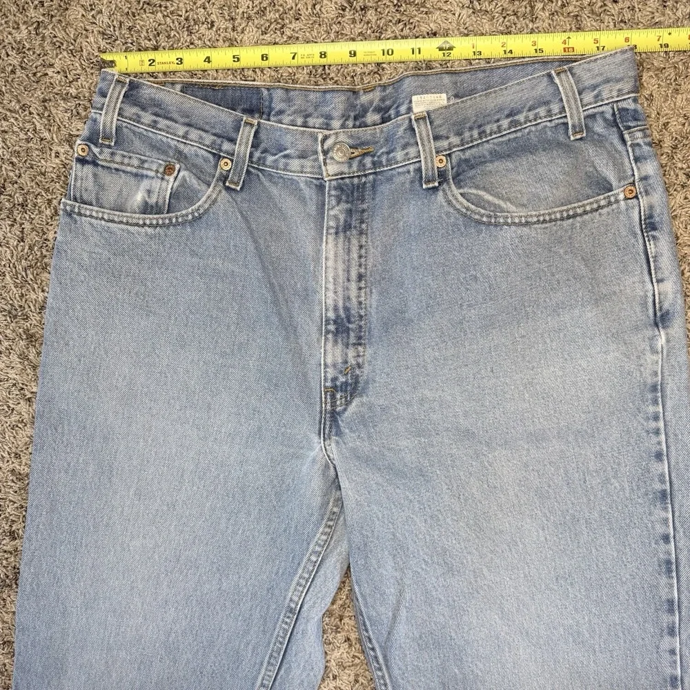 Vintage Levi's 550 Jeans Mens 38x30 Blue Denim Light Wash Regular Relaxed 90s